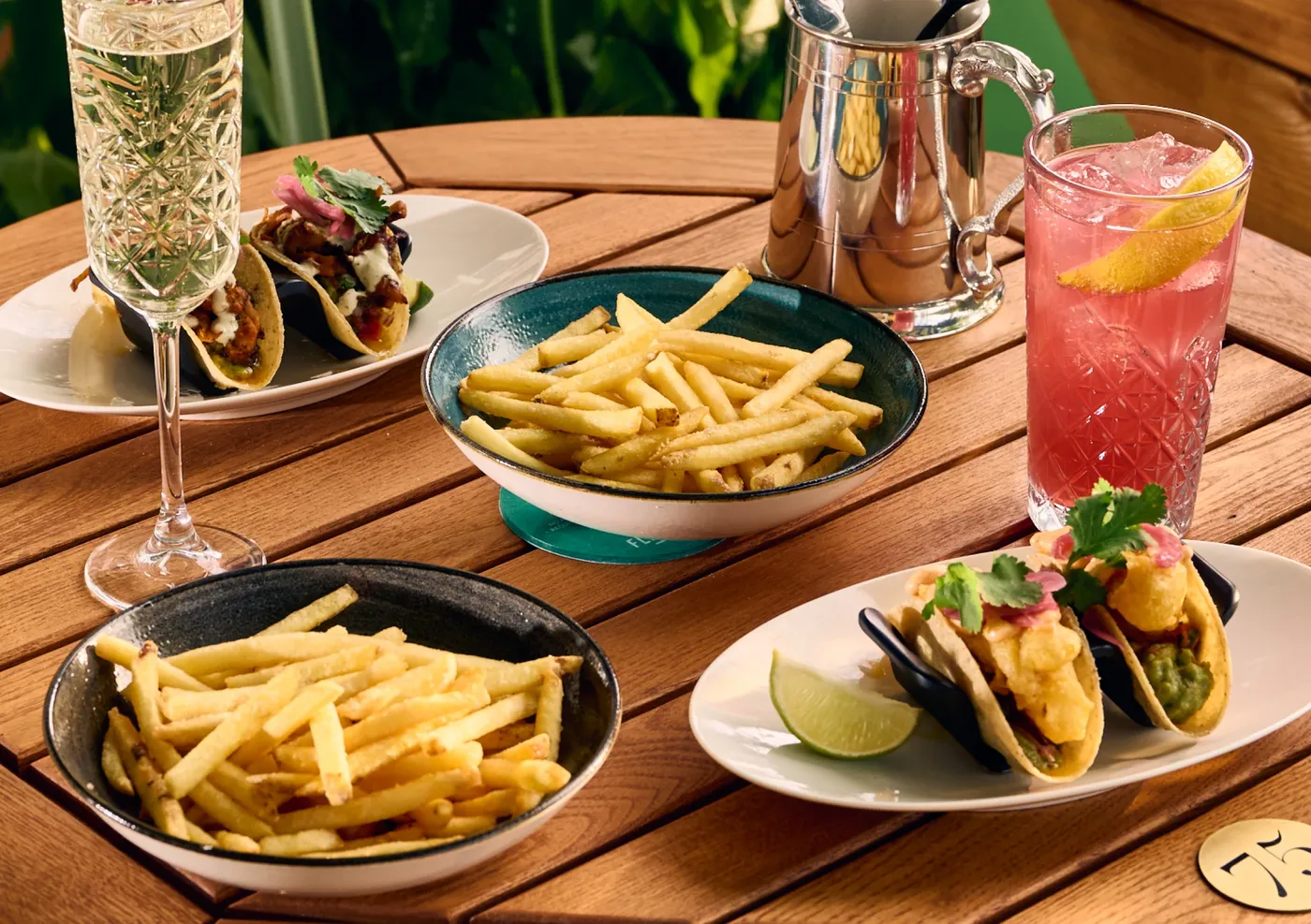 lunch menu at flight club
